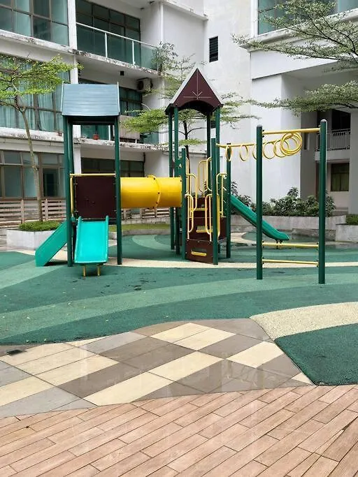 公寓 Plazio 1 Bedroom & Studio 新山